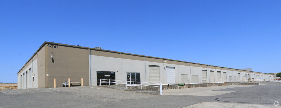 Primary Photo Of 4391 Pell Dr, Sacramento Warehouse For Lease