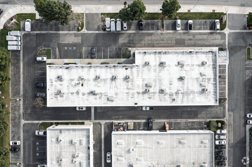 More Photos Of 1261 N Lakeview Ave, Anaheim Light Distribution For Lease