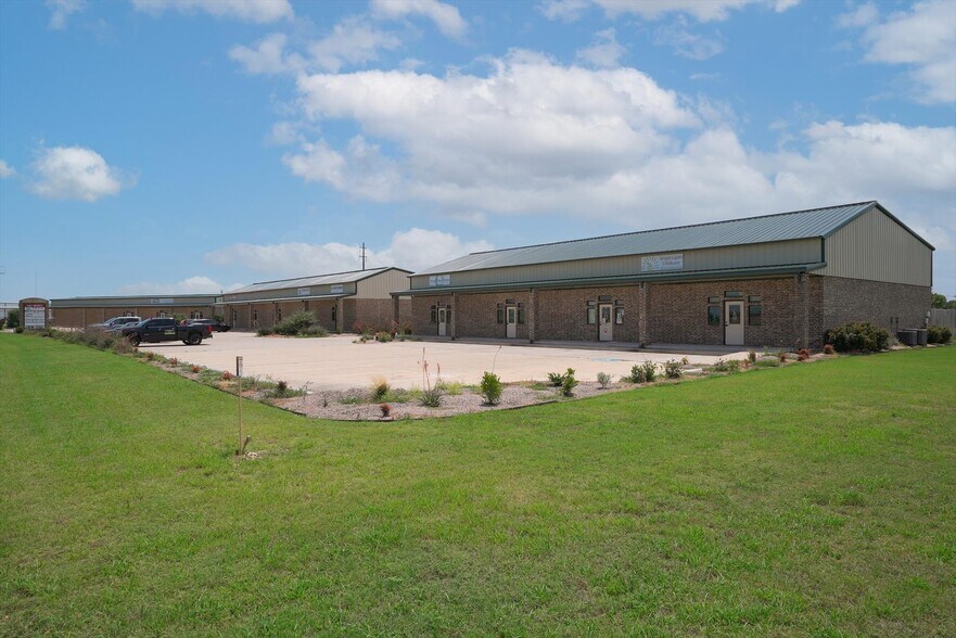 More Photos Of 5796 E Highway 114, Haslet Storefront Retail Office For Lease