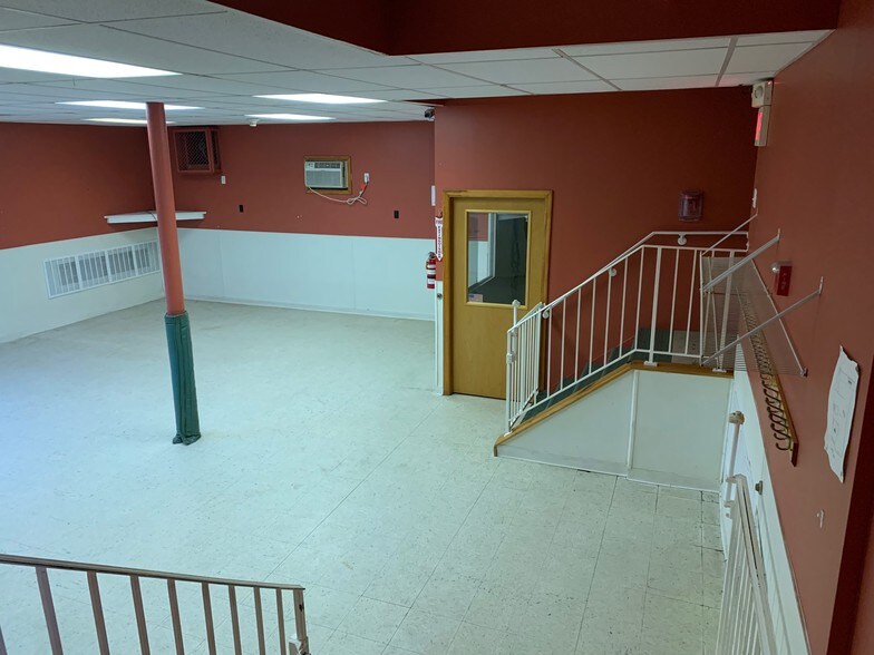 More Photos Of 238 Berkeley Ave, Newark Daycare Center For Sale