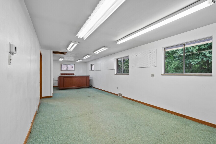 More Photos Of 9270 Old Perry Hwy, Pittsburgh Loft Creative Space For Sale