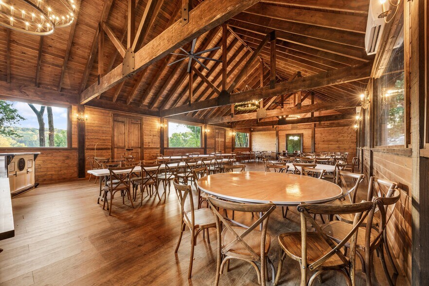 More Photos Of 4201 Pleasant Valley Rd, Union Grove Restaurant For Sale