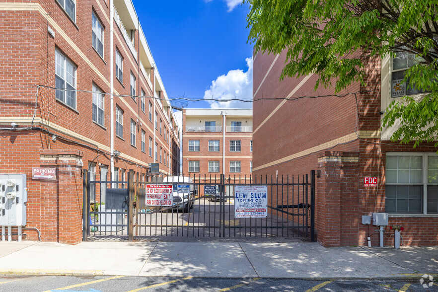 More Photos Of 451-459 N 12th St, Philadelphia Apartments For Sale