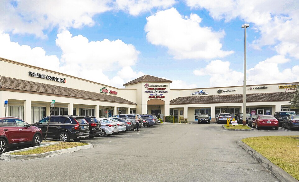 More Photos Of 9525-9655 Doral Blvd, Miami Unknown For Lease