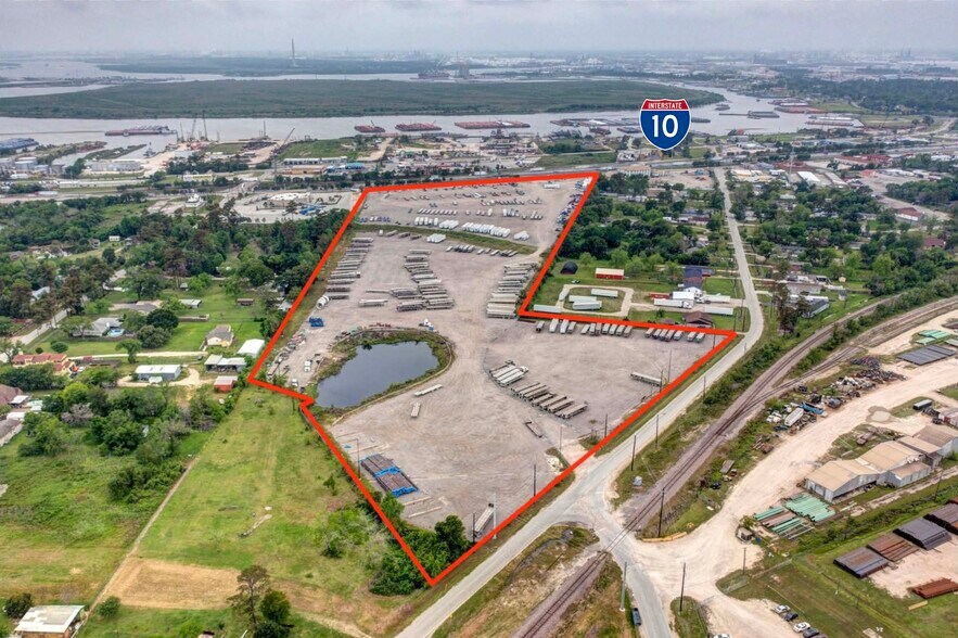 Primary Photo Of 0 River Rd rd, Channelview Land For Lease