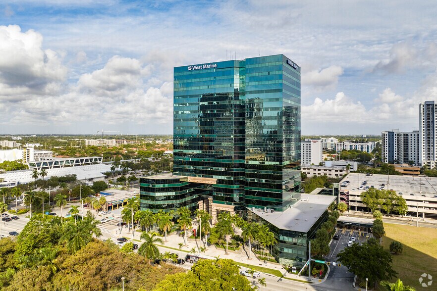 More Photos Of 1 E Broward Blvd, Fort Lauderdale Coworking Space