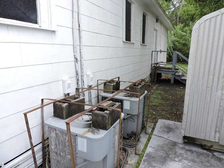 More Photos Of 5406 Avenue B, Jacksonville Specialty For Sale