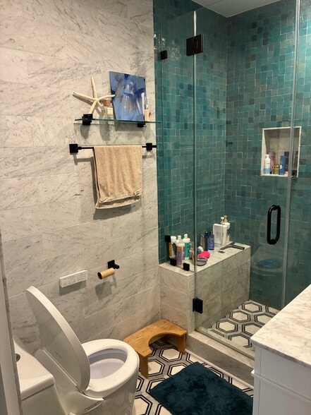 More Photos Of 35 17th St, Hermosa Beach Apartments For Sale