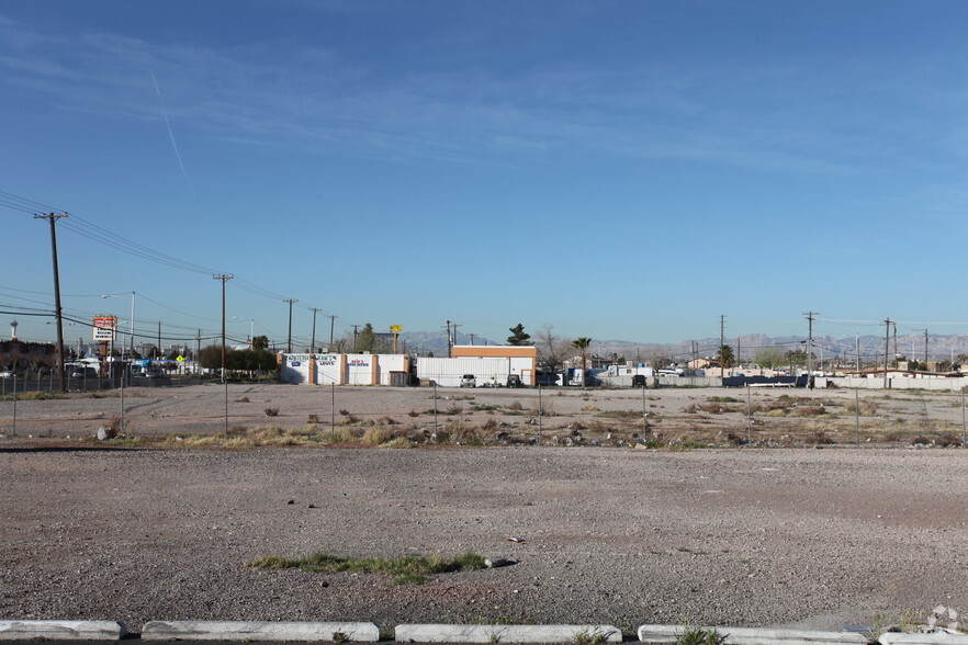 Primary Photo Of 2595 N Las Vegas Blvd, North Las Vegas Land For Sale