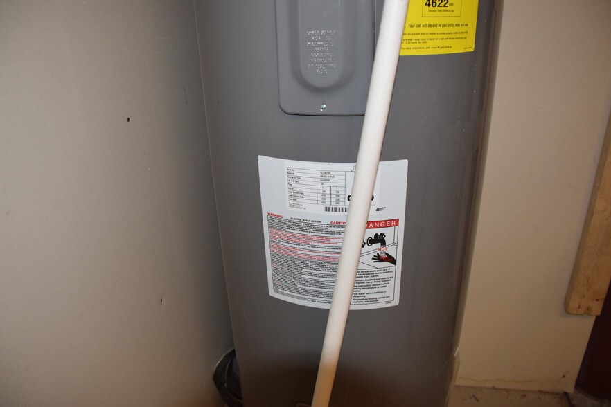 More Photos Of 13545 Bassett Ln, Williston Warehouse For Sale