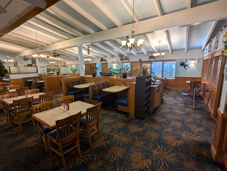 More Photos Of 2418 Canton Rd, Marietta Restaurant For Sale