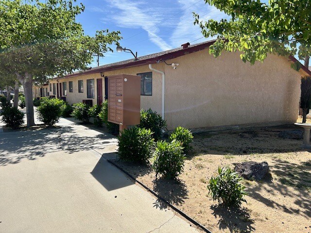 More Photos Of 15430 Meyer Rd, Mojave Apartments For Sale