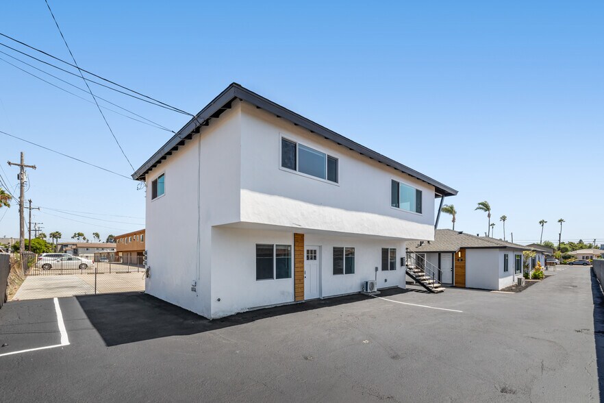 More Photos Of 569 Park Way, Chula Vista Apartments For Sale