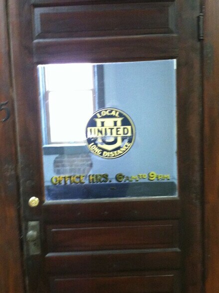More Photos Of 105 E Alpine St, Siloam Springs Loft Creative Space For Lease