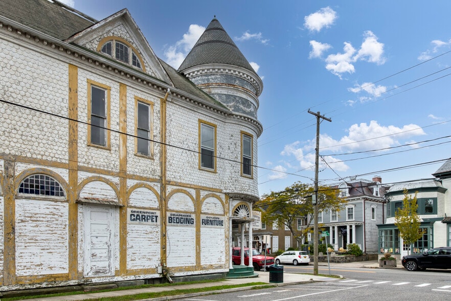 More Photos Of 434 Main St, Greenport Storefront Retail Office For Sale