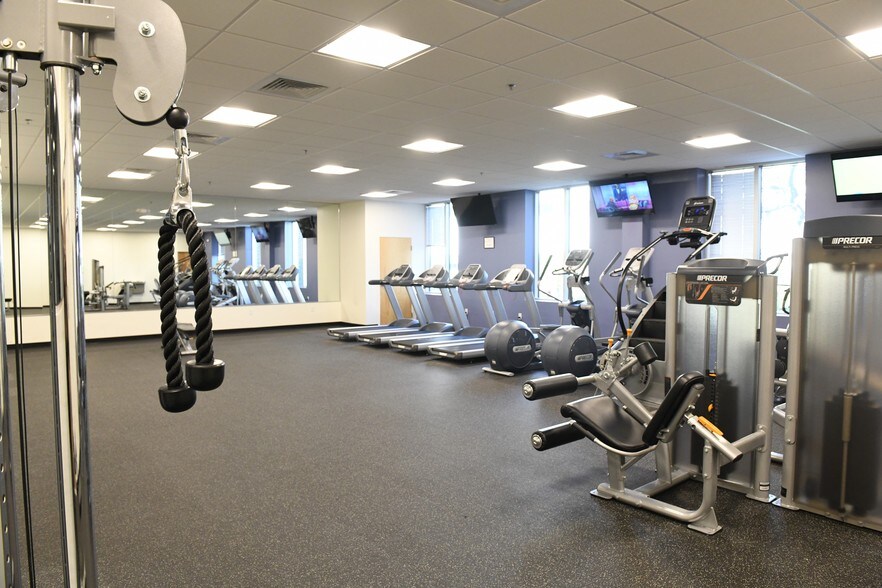 More Photos Of 50 Millstone Rd, East Windsor Office For Lease