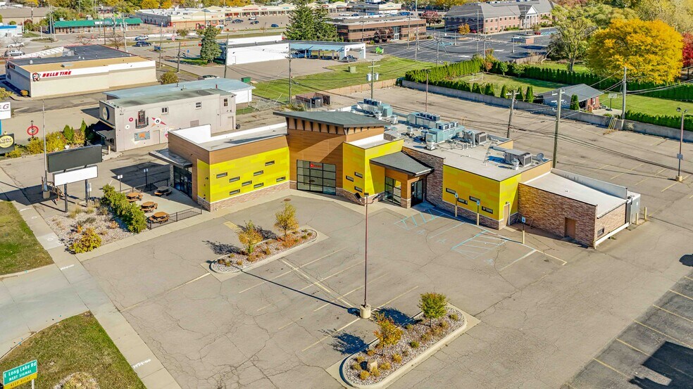 More Photos Of 4924 Rochester Rd, Troy Restaurant For Sale