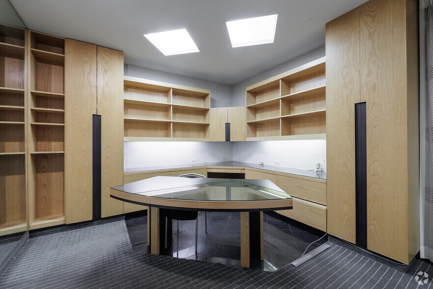 More Photos Of 157 Engle St, Englewood Office For Sale