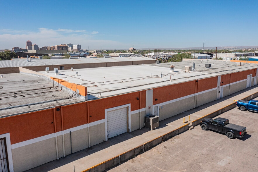 More Photos Of 1823 Commercial St NE, Albuquerque Warehouse For Sale