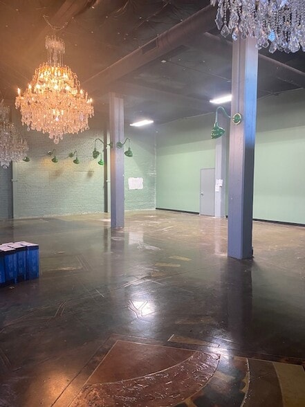 More Photos Of 918-922 NW 5th St, Oklahoma City Freestanding For Lease