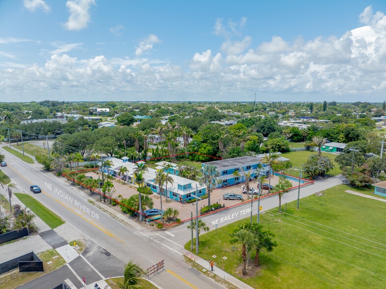Primary Photo Of 2100 NE Indian River Dr, Jensen Beach Hotel For Sale