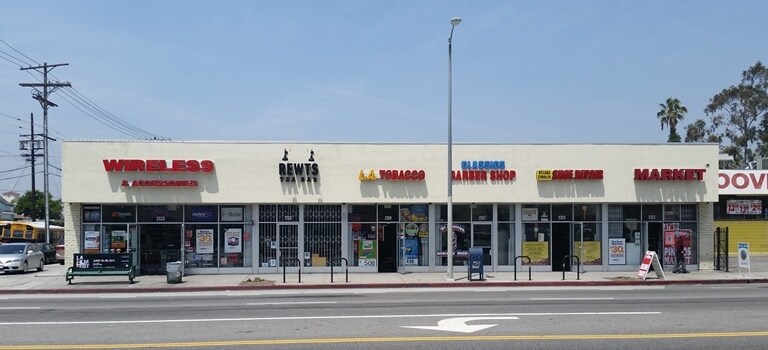More Photos Of 2313-2319 S Hoover St, Los Angeles Storefront For Sale
