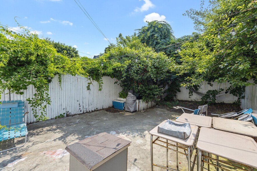 More Photos Of 166 Schaefer St, Brooklyn Apartments For Sale