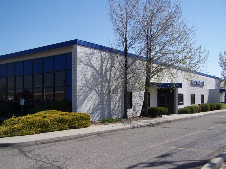 More Photos Of 1150 Matley Ln, Reno Flex For Lease