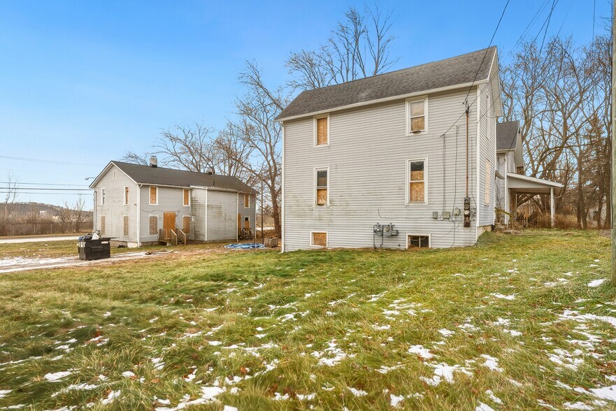 More Photos Of 763 Bowman St, Mansfield Multifamily For Sale