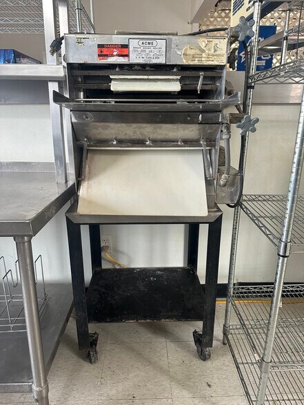 More Photos Of 215 E Lima St, Forest Restaurant For Sale