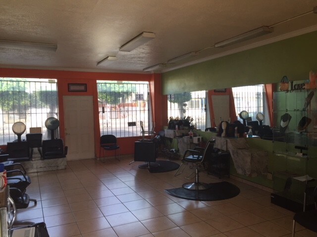 More Photos Of 2048-2050 W Florence Ave, Los Angeles Office For Sale