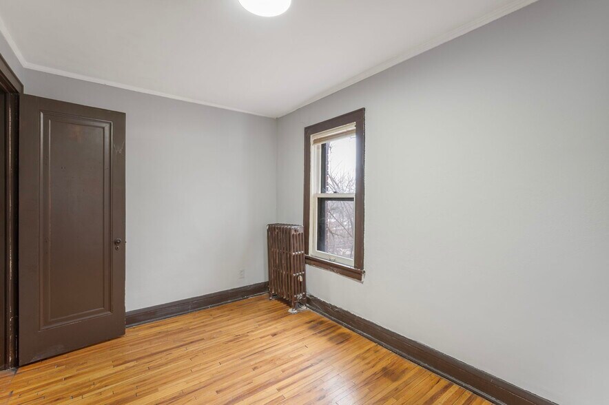 More Photos Of 487 Grand Ave, Saint Paul Apartments For Sale