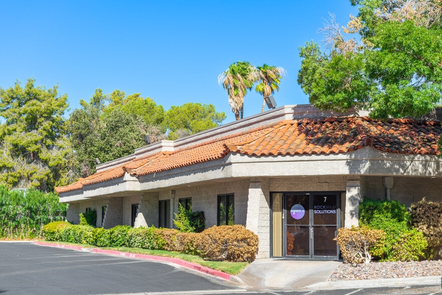 More Photos Of 500 S Rancho Dr, Las Vegas Loft Creative Space For Sale
