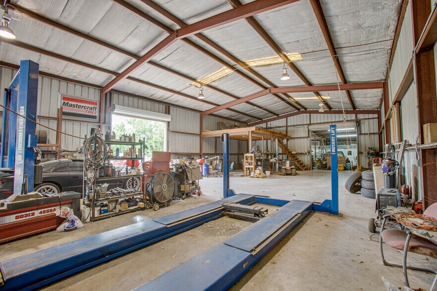 More Photos Of 21123 Rhodes Rd, Spring Auto Repair For Sale