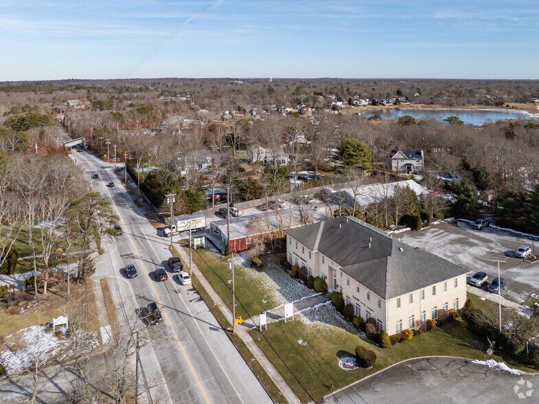 More Photos Of 223 W Montauk Hwy, Hampton Bays Medical For Lease