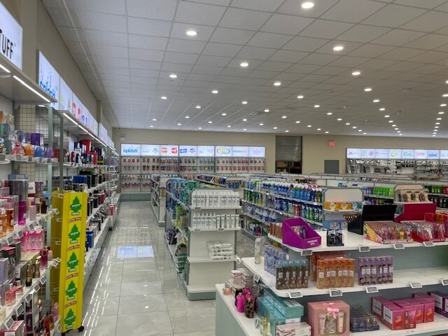 More Photos Of 75 Onderdonk Ave, Maspeth Manufacturing For Sale