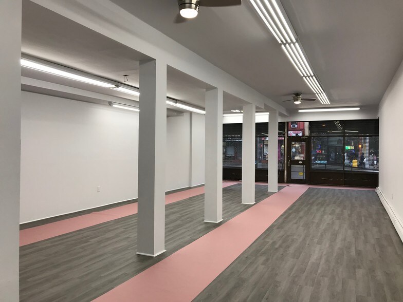 More Photos Of 2020-2022 Third Ave, New York Apartments For Lease