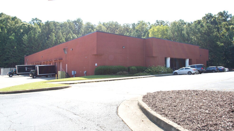 Primary Photo Of 5630 Gwaltney Dr SW, Atlanta Warehouse For Lease