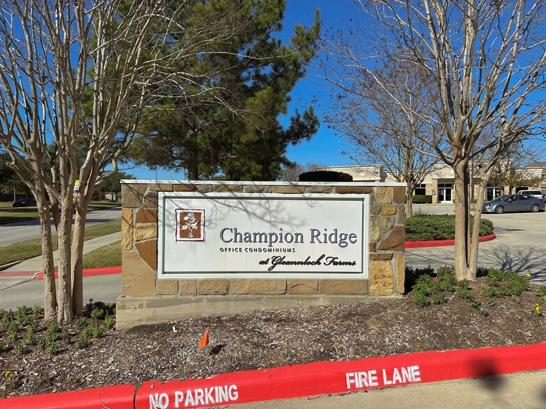 More Photos Of 20008 Champion Forest Dr, Spring Office For Sale