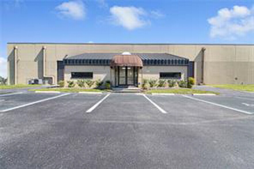 More Photos Of 4547 NW 44th Ave, Ocala Warehouse For Lease