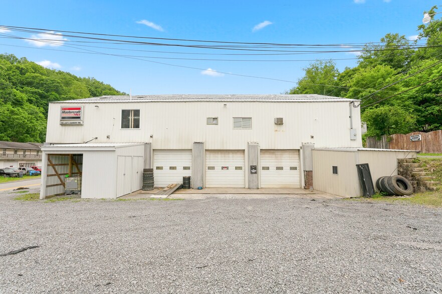 More Photos Of 622 Blue Horizon Dr, Morgantown Auto Repair For Sale