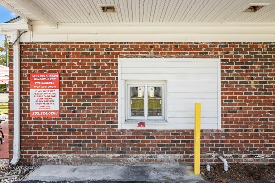 More Photos Of 214 Main St, Pollocksville Specialty For Sale