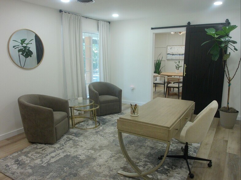 More Photos Of 3422 Brentwood Dr, Baton Rouge Office For Lease