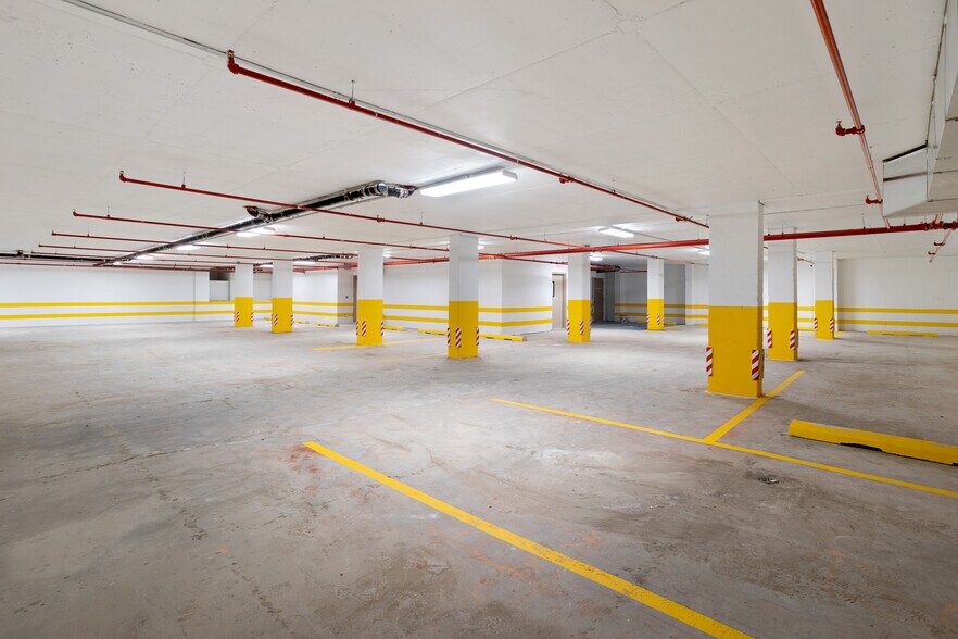 More Photos Of 91-23 Corona Ave, Flushing Apartments For Sale