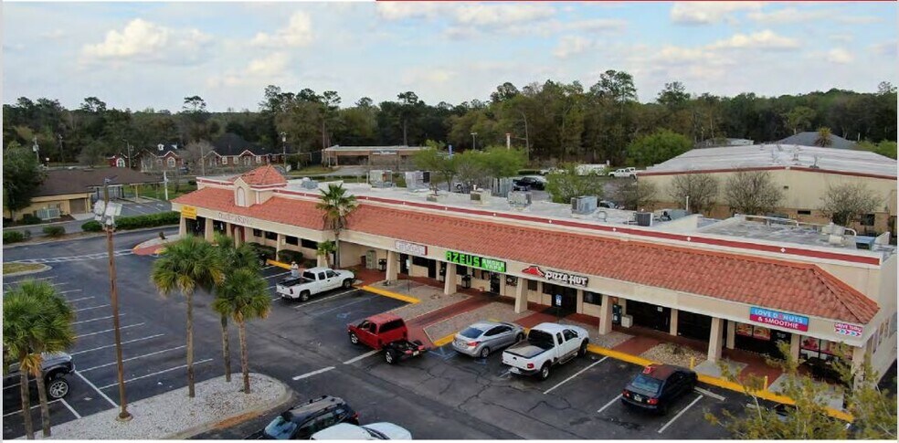 More Photos Of 2475 Blanding Blvd, Middleburg General Retail For Lease
