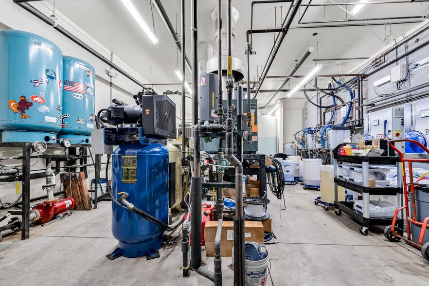 More Photos Of 732 Corylus Dr, Pataskala Carwash For Sale