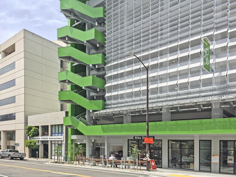 More Photos Of 2015 Center St, Berkeley Office For Lease