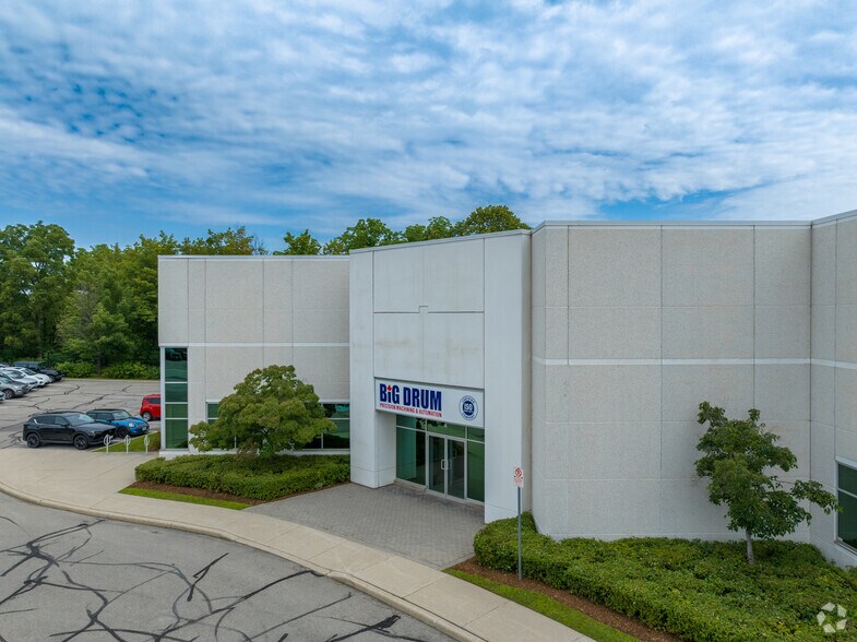 More Photos Of 1050 Pachino Ct, Burlington Warehouse For Lease