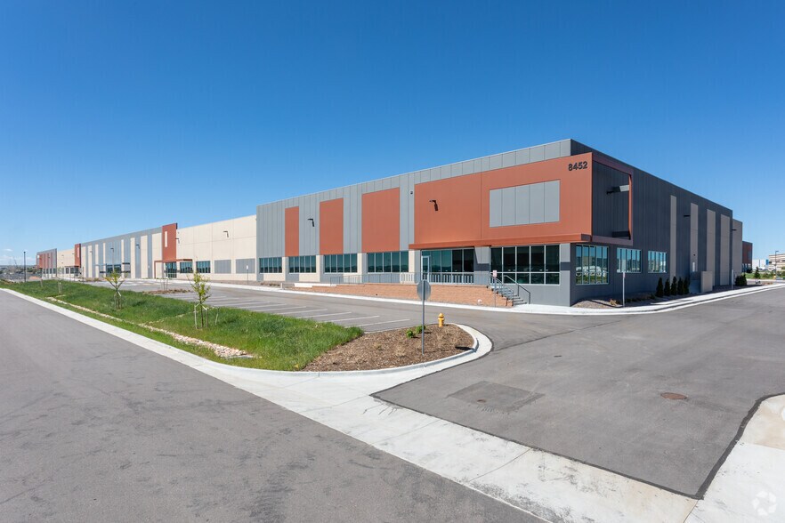 More Photos Of 8452 Highfield Pky, Englewood Distribution For Lease