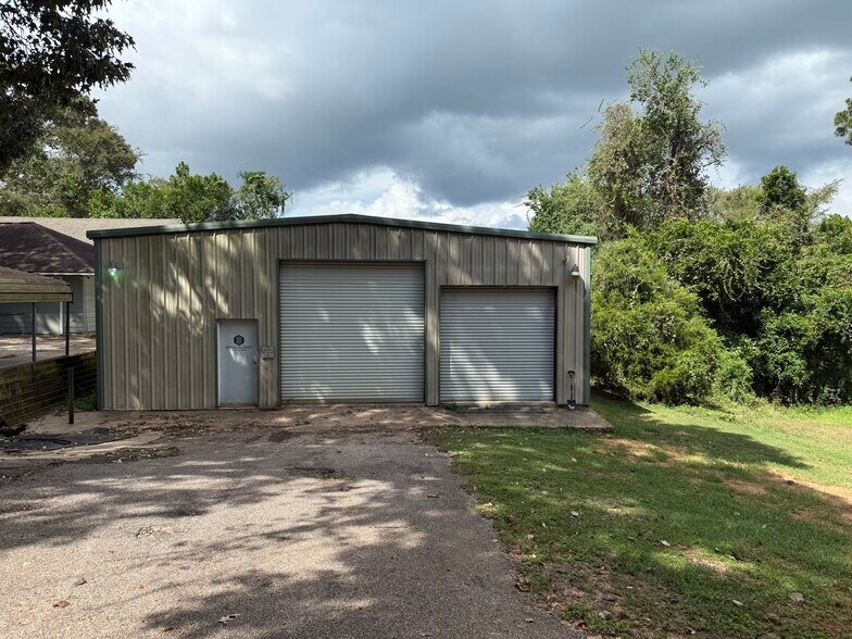 More Photos Of 23523 Lutheran Cemetery Rd, Tomball Flex For Lease